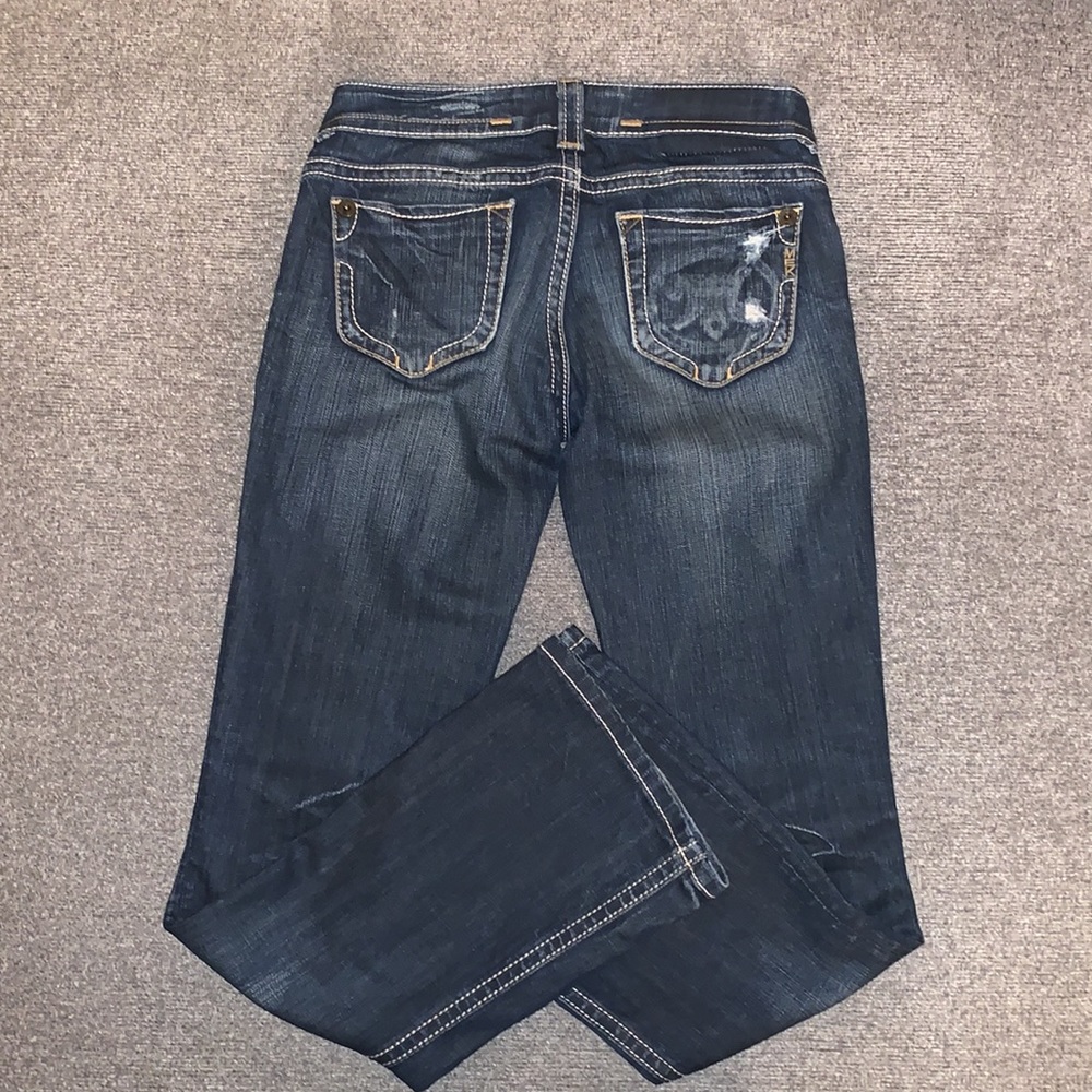 MEK Jeans - Picture 2 of 9